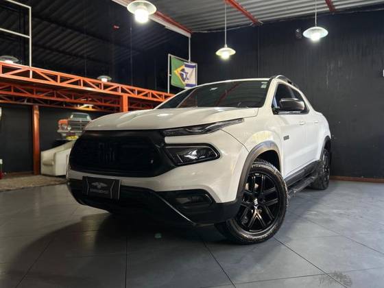 FIAT TORO 1.3 TURBO 270 FLEX ENDURANCE AT6 FIAT TORO 1.3 TURBO 270 FLEX ENDURANCE AT6